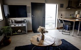 Noel'S Place